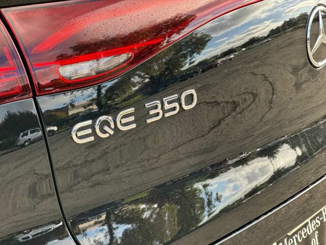 Certified 2025 Mercedes-Benz EQE 350+ 4MATIC SUV w/ AMG Line Exterior Package image 35