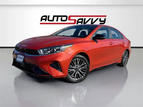 Used 2023 Kia Forte GT-Line w/ GT-Line Premium Package image 3