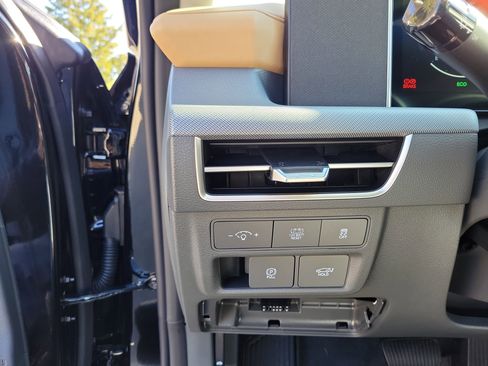 New 2026 Hyundai Sonata Limited image 21