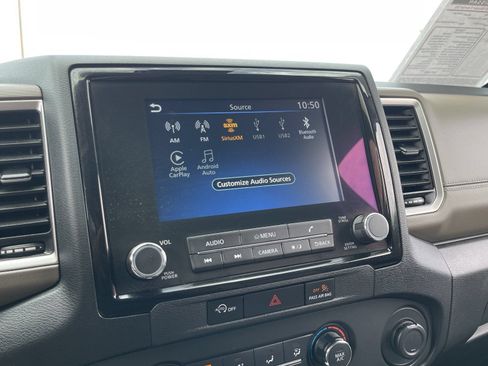 Used 2023 Nissan Frontier SV AWD/4WD image 29