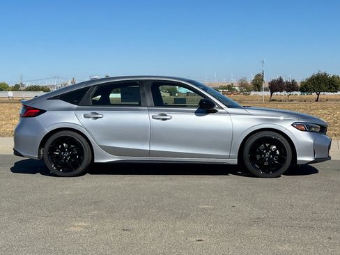 New 2025 Honda Civic Sport image 3