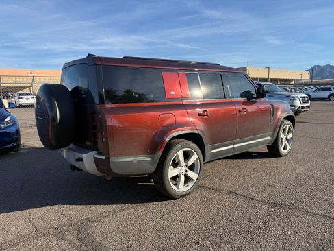 Used 2023 Land Rover Defender 130 First Edition image 5