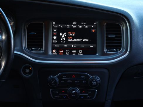 Used 2021 Dodge Charger R/T image 10