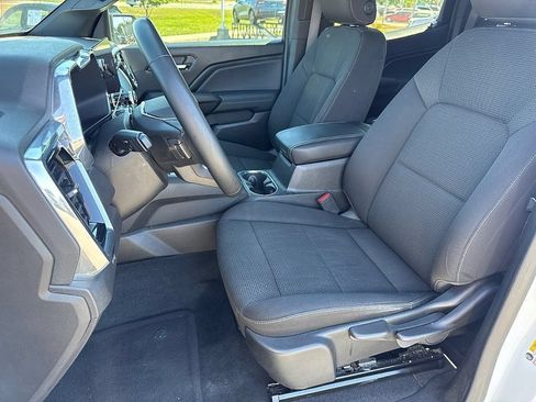 Used 2024 GMC Canyon Elevation RWD image 13