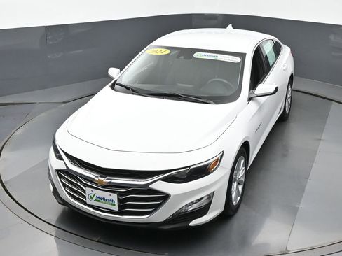 Used 2024 Chevrolet Malibu LT image 23