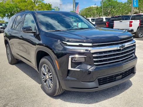 New 2026 Chevrolet Traverse LT image 4