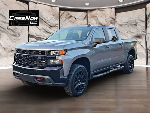 Used 2019 Chevrolet Silverado 1500 Custom Trail Boss w/ Custom Convenience Package AWD/4WD image 3