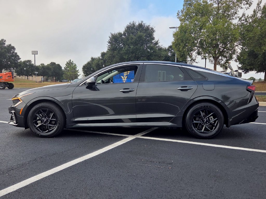 Used 2025 Kia K5 LXS FWD image 2