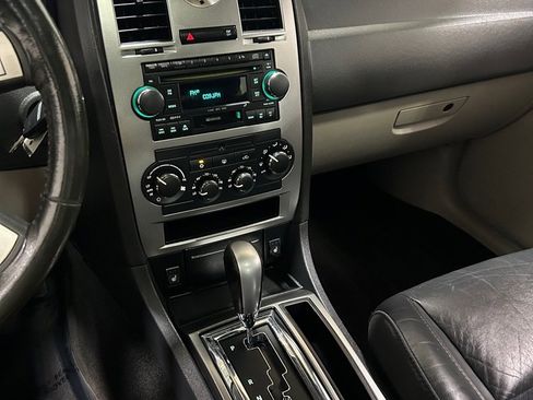 Used 2006 Chrysler 300 SRT8 image 14