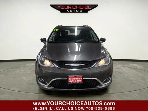 Used 2019 Chrysler Pacifica Touring-L Plus w/ Advanced Safetytec Group image 11