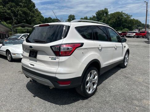 Used 2018 Ford Escape Titanium w/ Ford Safe & Smart Package image 6