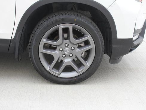 Used 2023 Honda Passport EX-L image 51