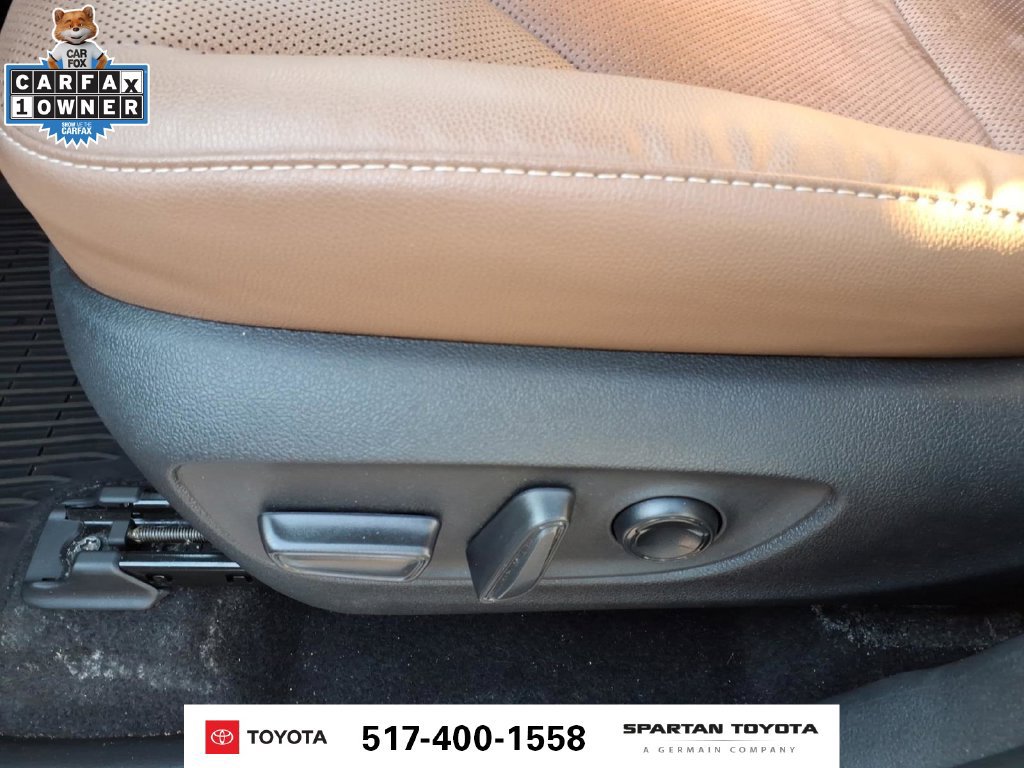 Used 2024 Toyota Grand Highlander AWD Hybrid image 15