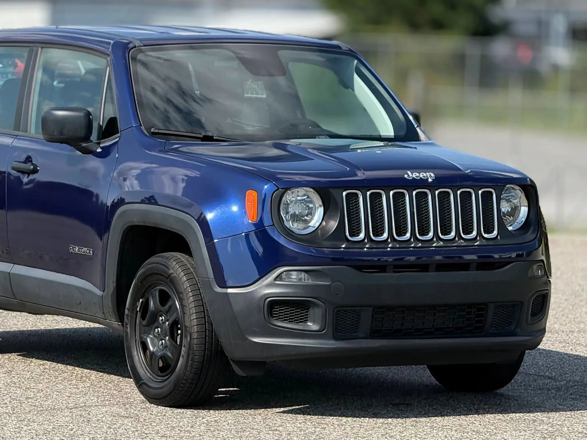 Used 2018 Jeep Renegade Sport w/ Power & Air Group AWD/4WD image 15
