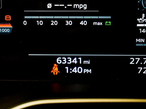 Used 2022 Audi SQ5 Prestige w/ Prestige Package image 49