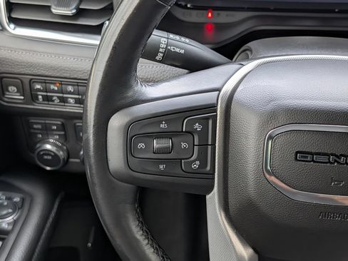 Used 2022 GMC Yukon Denali AWD/4WD image 20