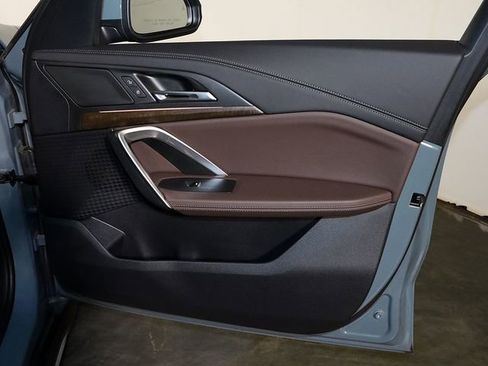 Used 2025 BMW X1 xDrive28i w/ Technology Package image 36