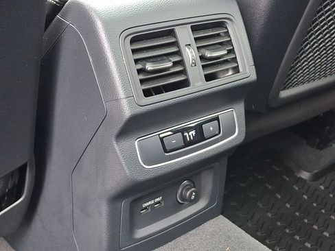Used 2025 Audi SQ5 Premium Plus AWD/4WD image 17
