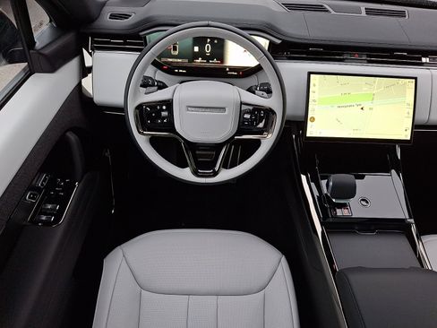 New 2026 Land Rover Range Rover Sport Dynamic SE image 4