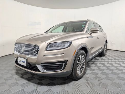 Used 2020 Lincoln Nautilus FWD w/ Equipment Group 101A image 4