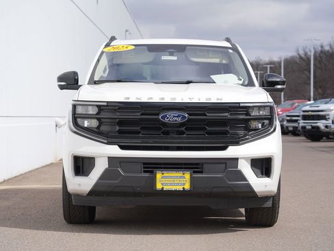 Used 2025 Ford Expedition Max Active image 8