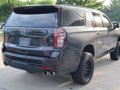 Used 2023 Chevrolet Suburban Z71 w/ Off-Road Capability Package AWD/4WD image 3