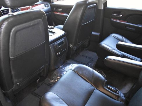 Used 2012 Chevrolet Tahoe LTZ image 45