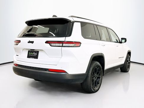 Used 2024 Jeep Grand Cherokee L Laredo image 9