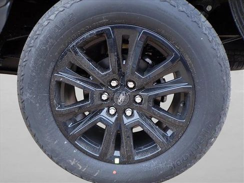 New 2025 Ford F150 Platinum w/ Equipment Group 702A High image 7