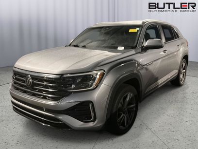 Used 2024 Volkswagen Atlas Cross Sport SEL R-Line