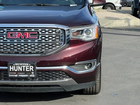 Used 2018 GMC Acadia Denali w/ LPO, Cargo Package image 12