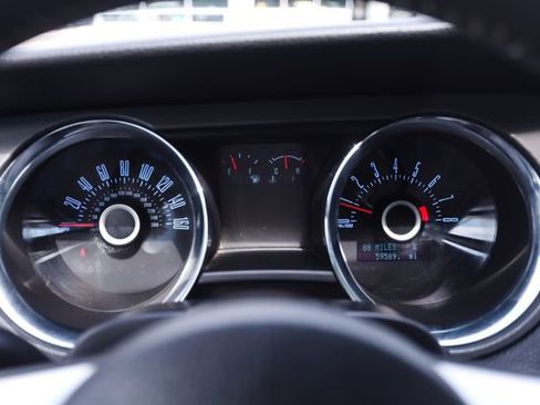 Used 2013 Ford Mustang GT RWD image 48