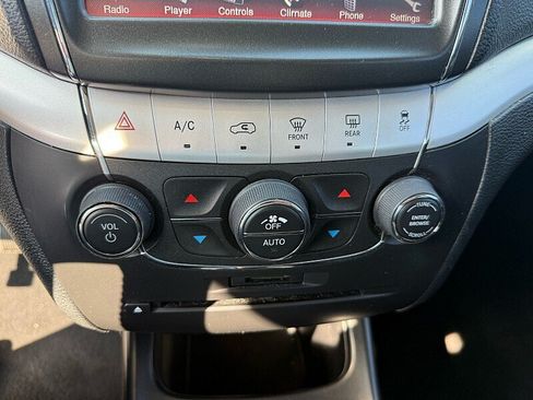Used 2017 Dodge Journey GT w/ Driver Convenience Group AWD/4WD image 27