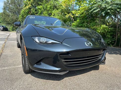 Used 2025 MAZDA MX-5 Miata RF Grand Touring RWD image 1