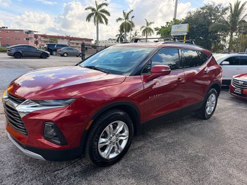 Used 2020 Chevrolet Blazer LT FWD image 3