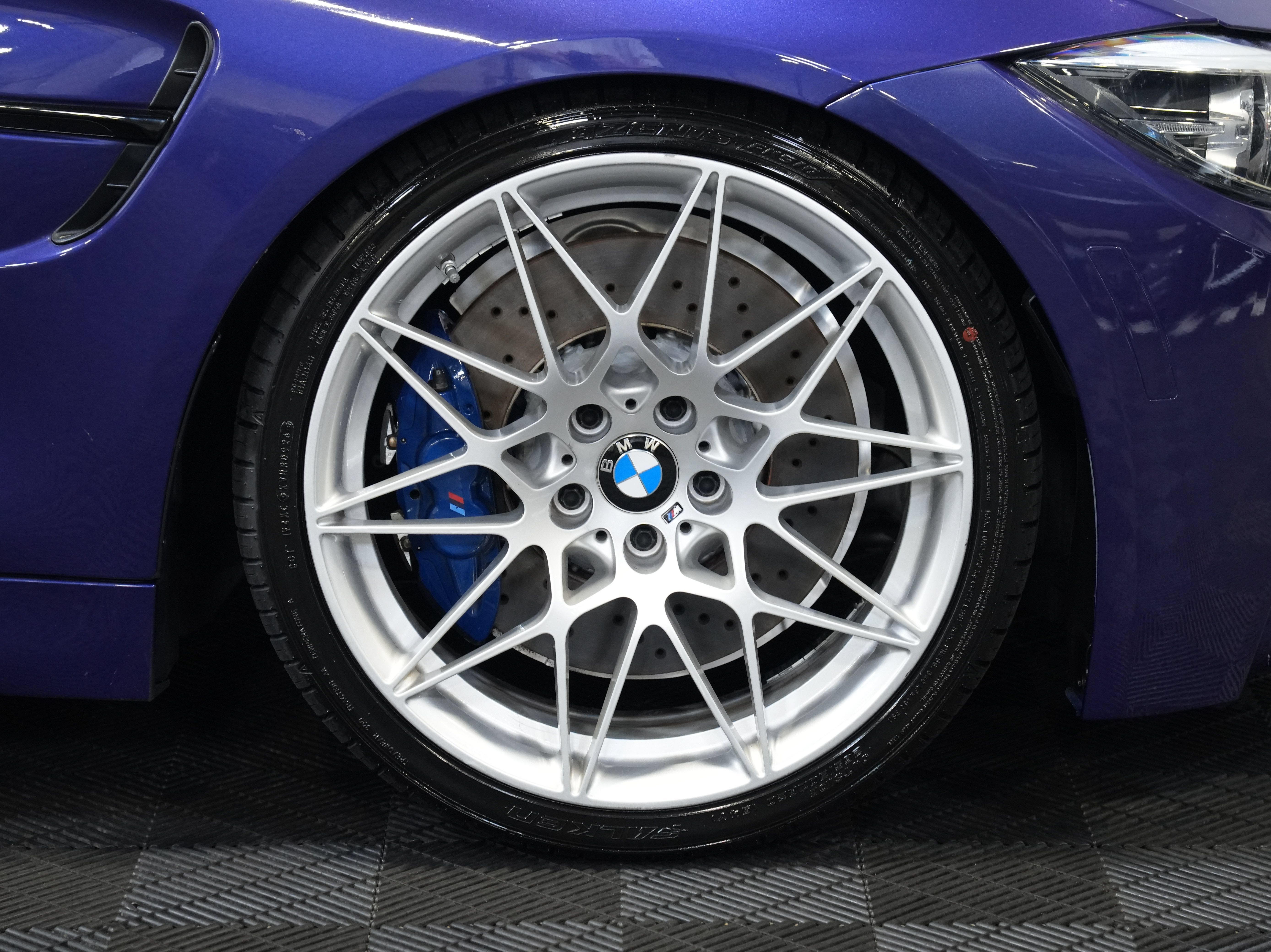 Used 2020 BMW M4 Coupe w/ Competition Package RWD image 50