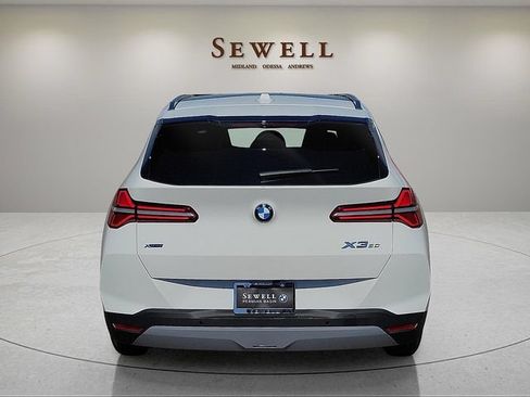 Used 2026 BMW X3 xDrive30i AWD/4WD image 4