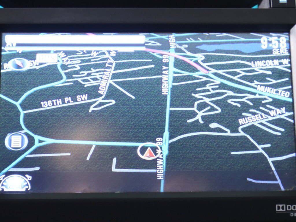 Used 2013 GMC Yukon XL Denali RWD image 16
