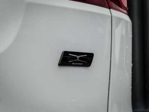 New 2026 Jaguar F-PACE R-Dynamic S image 9