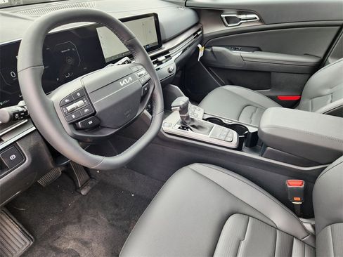 New 2026 Kia Sportage SX image 8
