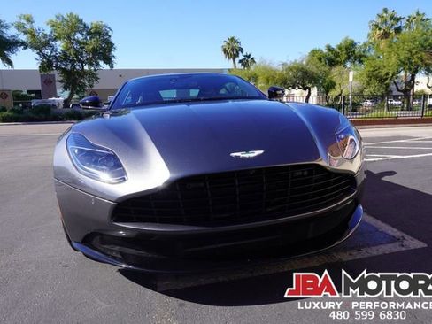 Used 2020 Aston Martin DB11 Coupe image 43