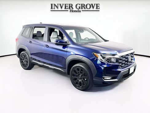 Used 2023 Honda Passport EX-L image 3