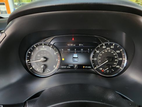 Used 2024 INFINITI QX80 Sensory AWD/4WD image 17
