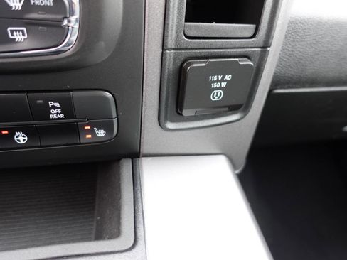 Used 2023 RAM 1500 Express w/ Wheel & Sound Group AWD/4WD image 47