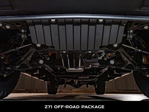 Used 2025 Chevrolet Silverado 2500 LT AWD/4WD image 12
