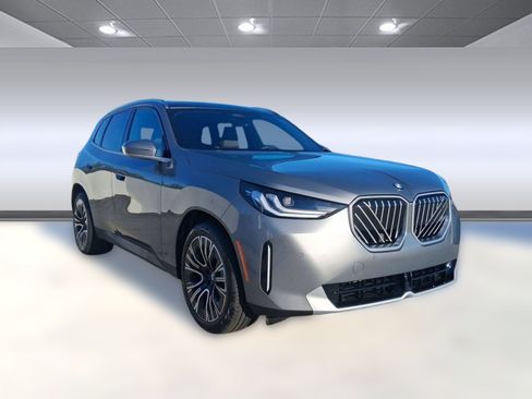 Used 2026 BMW X3 xDrive30i w/ Convenience Package AWD/4WD image 7