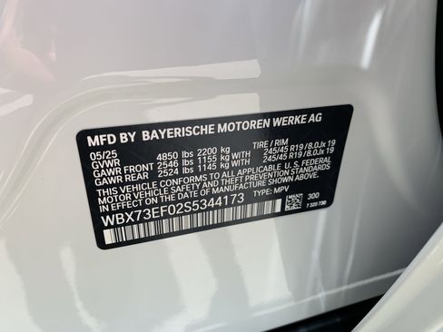 Used 2025 BMW X1 xDrive28i w/ Technology Package image 37