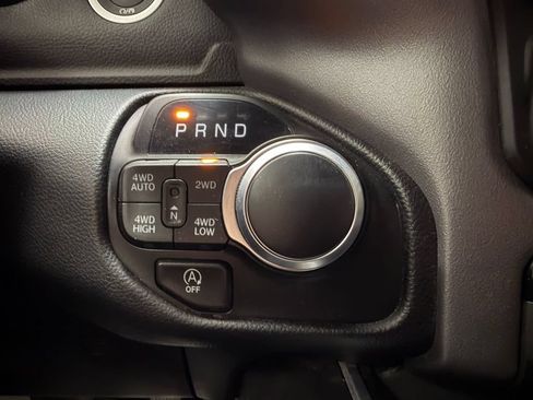 Used 2022 RAM 1500 Big Horn AWD/4WD image 15