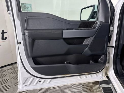 Used 2022 Ford F150 Lariat w/ FX4 Off-Road Package AWD/4WD image 7