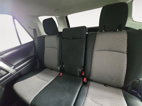 Used 2016 Toyota 4Runner SR5 image 13